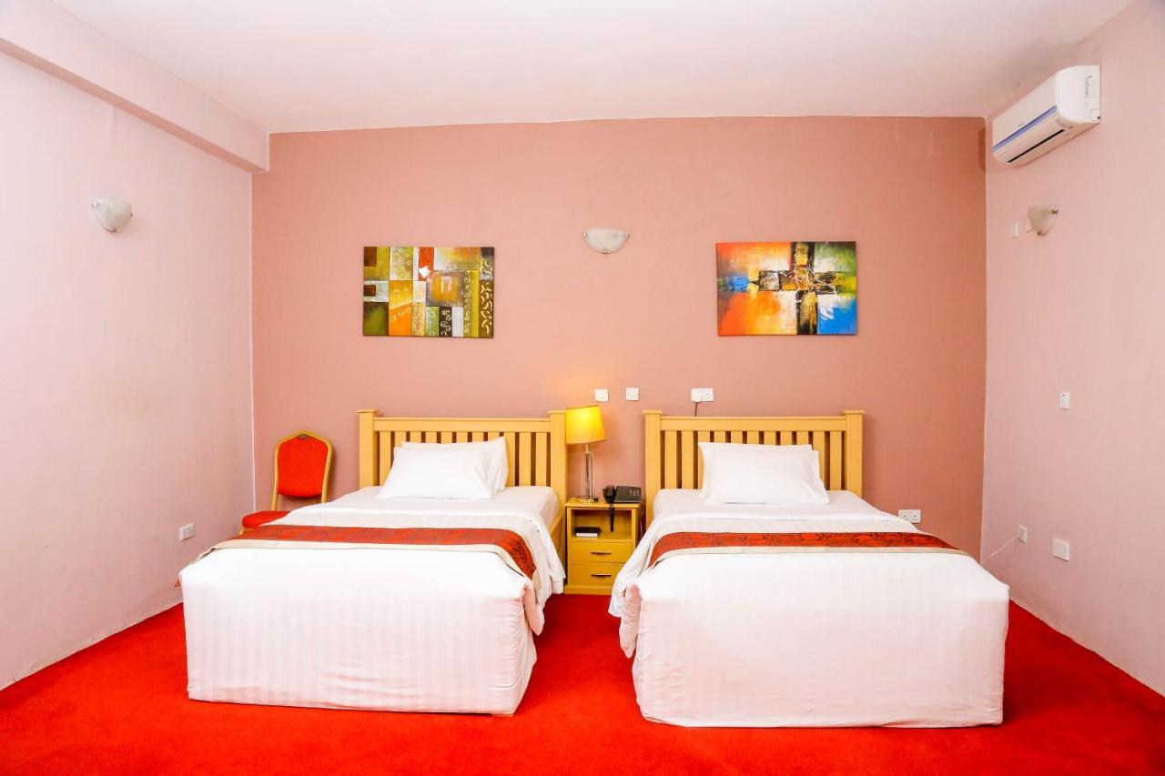 Hotel 7 Seasons Entebbe Exterior photo